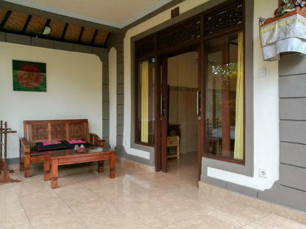 Mulan Dini House Lägenhet Ubud Rum i privatbostad